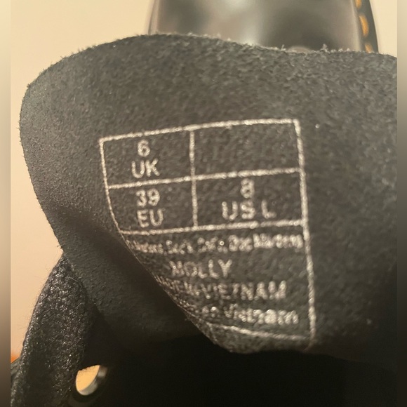 Doc Martens Air Wair Black Boots - Picture 3 of 5